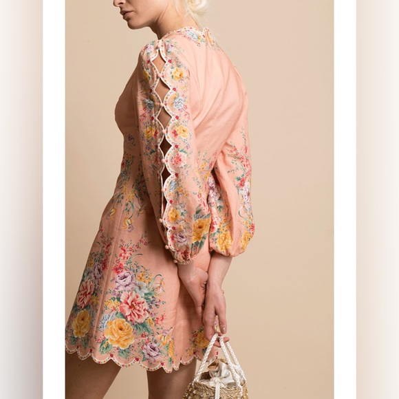 zimmermann
ZINNIA SCALLOPED MINI DRESS (24) - Picture 3 of 13